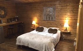 Gites Les Chalets Vezzani Spa